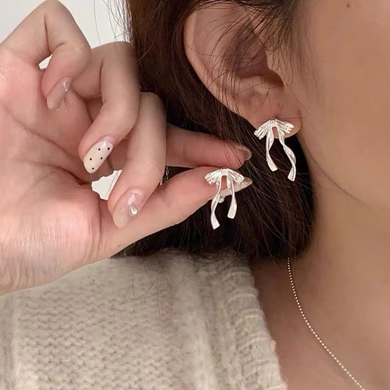Gentle And Versatile Temperament Commuting Earrings