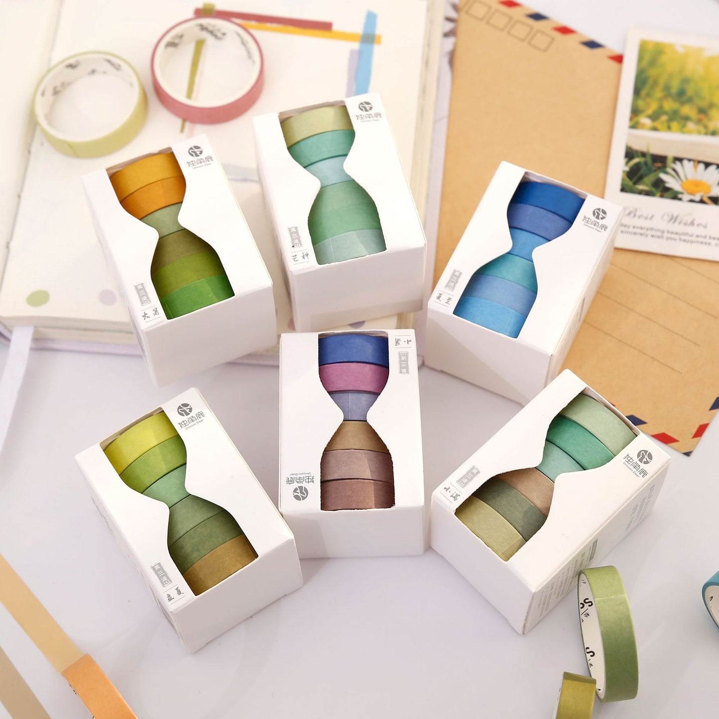 Morandi paper tape