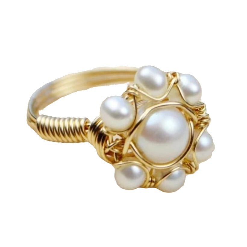 Entry Lux Inlaid Pearl Exquisite Ring