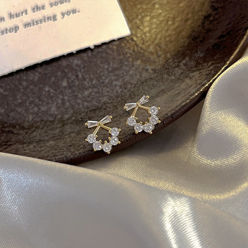 Gentle And Versatile Temperament Commuting Earrings