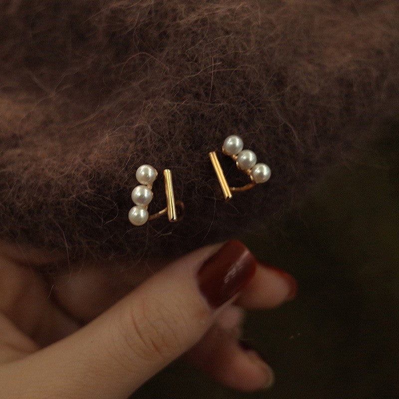 Gentle And Versatile Temperament Commuting Earrings